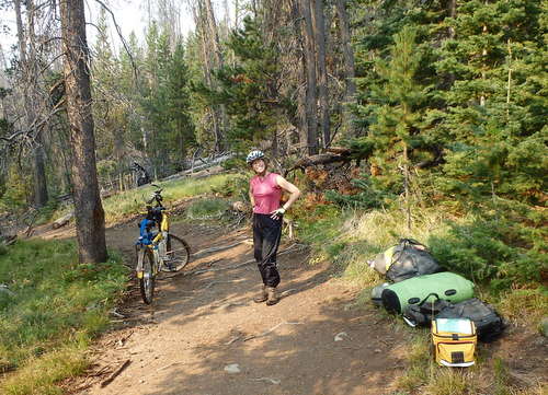 GDMBR: The process of moving gear and reloading the bike.